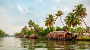 Read more about the article Best Time to Visit in Kerala: Your Complete Guide