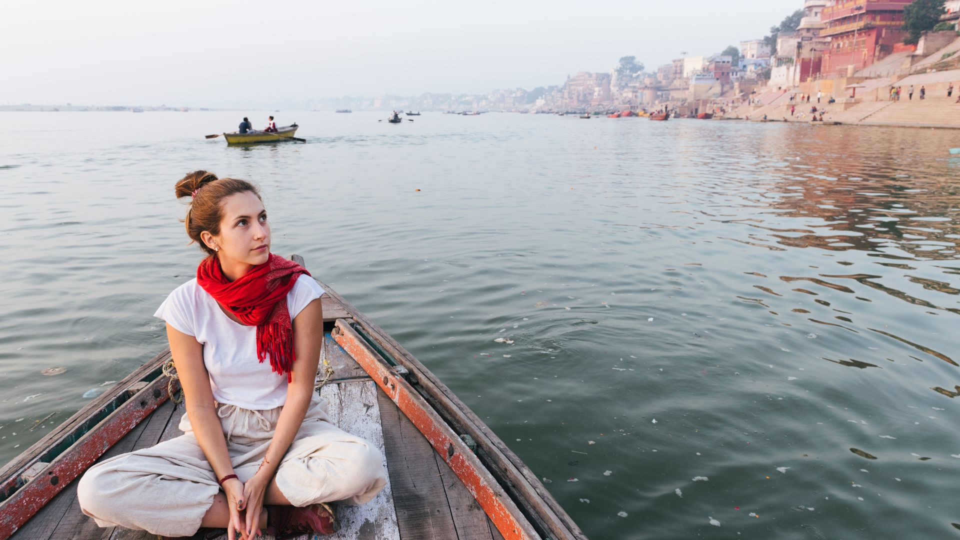 Read more about the article Top Places to Explore on Your Ayodhya Varanasi Trip